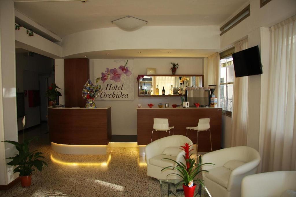 Hotel Orchidea Rimini Esterno foto