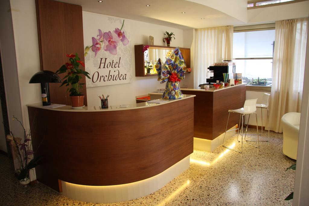 Hotel Orchidea Rimini Esterno foto