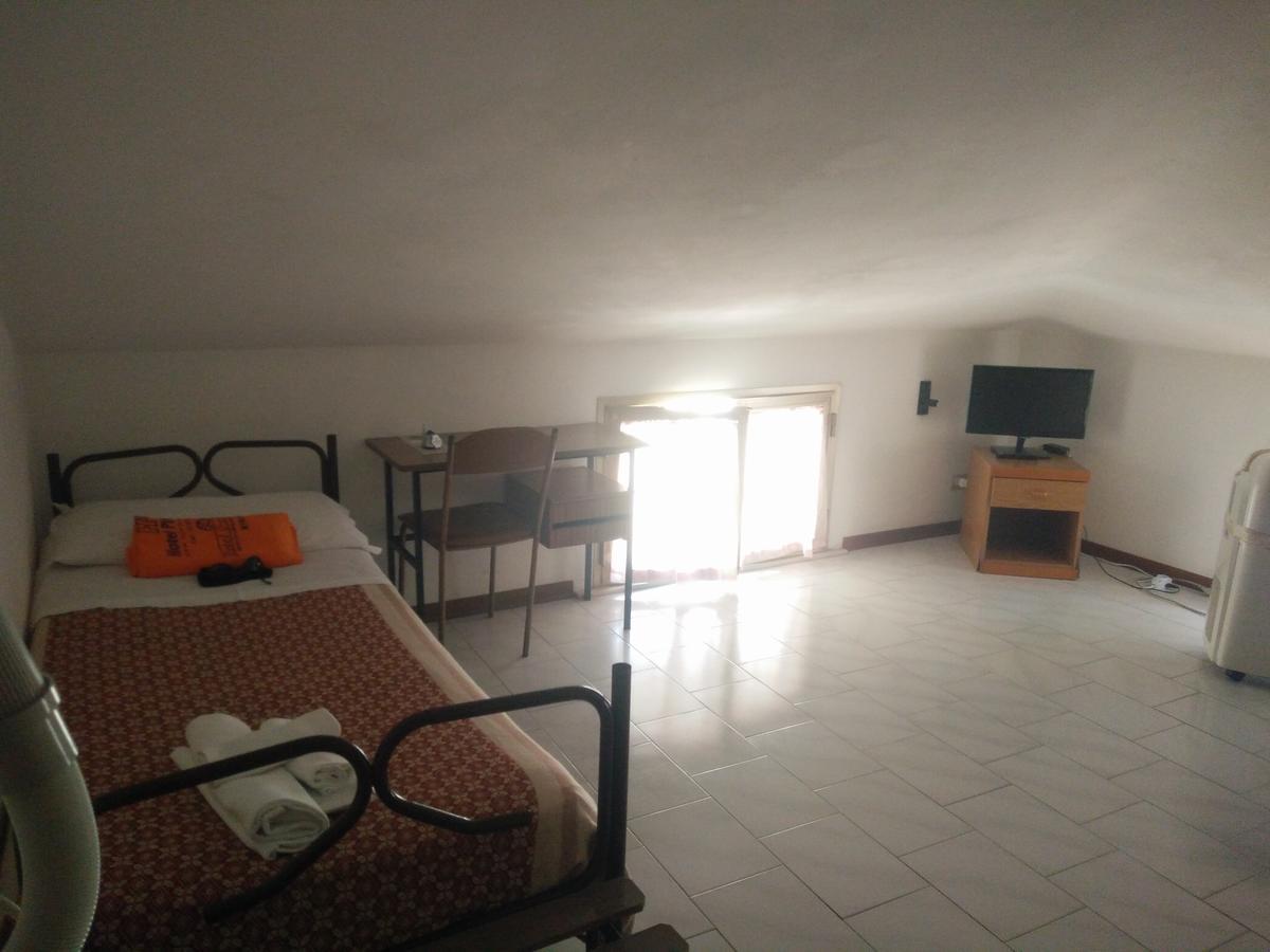 Hotel Orchidea Rimini Esterno foto